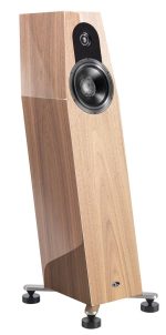 Qln Prestige Three