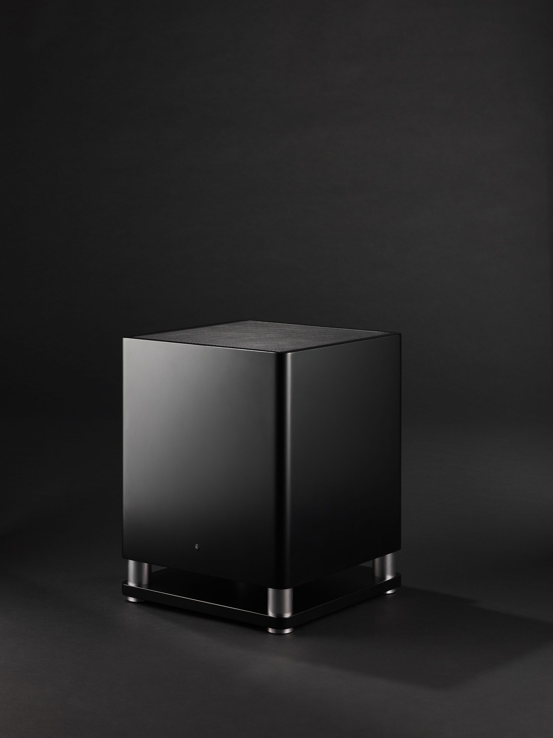 Scansonic MB10 Active Subwoofer Scansonic MB10 Active Subwoofer