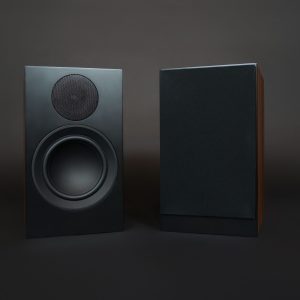 Scansonic L7 two-way passive bookshelf speaker